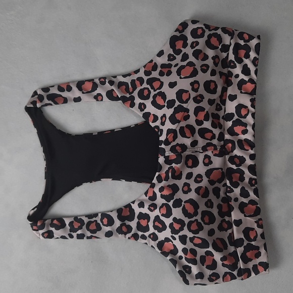 Shein Sports Bra - Picture 3 of 11